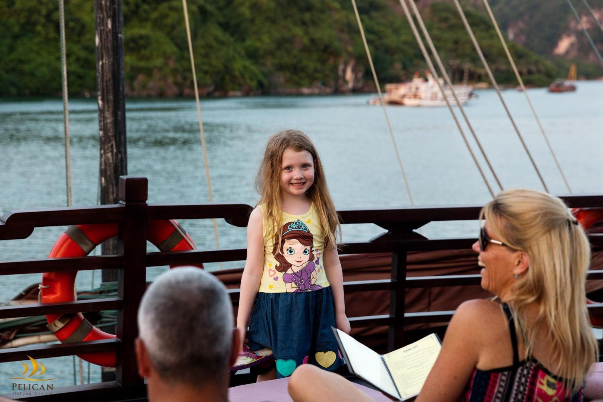 Pelican Classic Cruise Ha Long Luaran gambar