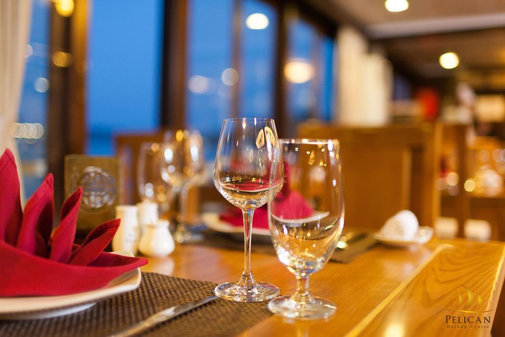 Pelican Classic Cruise Ha Long Luaran gambar