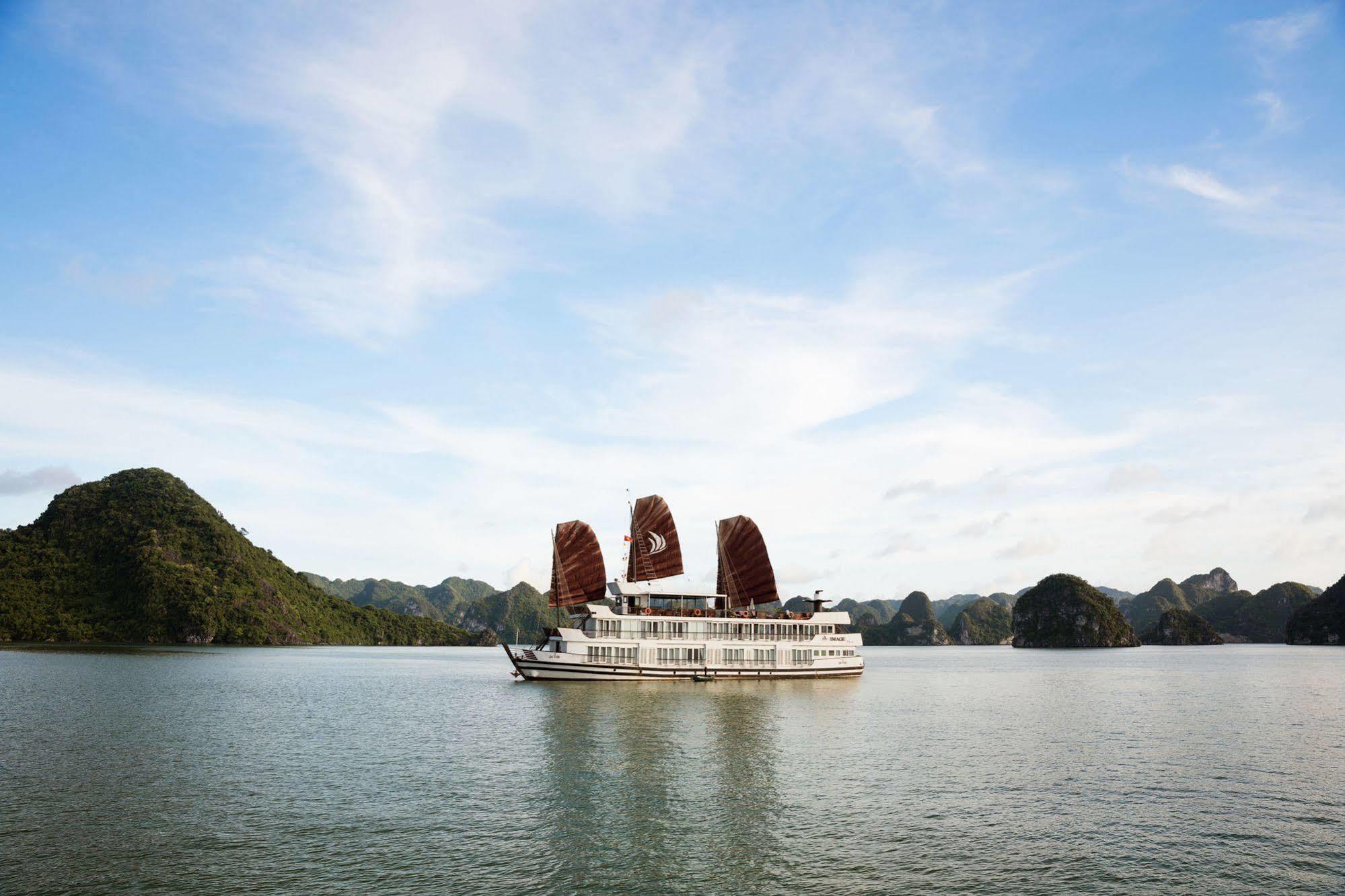 Pelican Classic Cruise Ha Long Luaran gambar